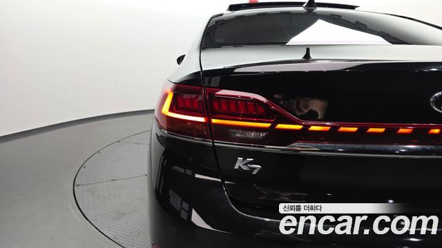 Kia K7 Premier 3.0 GDI Signature 2020 — фото 23