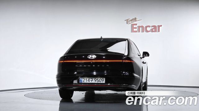 Hyundai Grandeur Hybrid (GN7) Calligraphy 2024 — фото 4