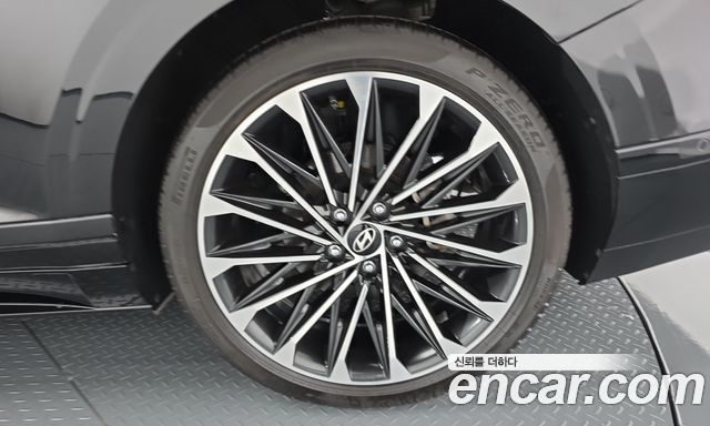 Hyundai Grandeur Hybrid (GN7) Calligraphy 2024 — фото 21