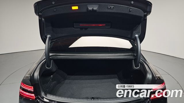 Genesis G80 (RG3) Gasoline 2.5 Turbo AWD 2026 — фото 37