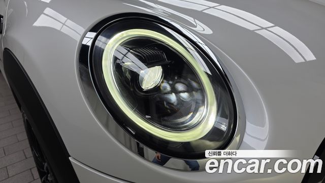 MINI Cooper Classic Plus 3rd 2024 — фото 22