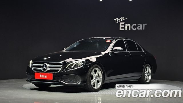 Mercedes-Benz E-Class (W213) E200 Avantgarde 2017 — фото 1