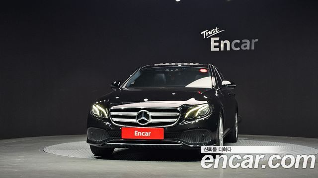 Mercedes-Benz E-Class (W213) E200 Avantgarde 2017 — фото 3