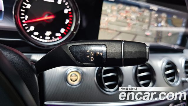 Mercedes-Benz E-Class (W213) E200 Avantgarde 2017 — фото 9