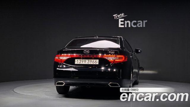 Hyundai Grandeur (HG) HG220 Diesel Premium 2016 — фото 4