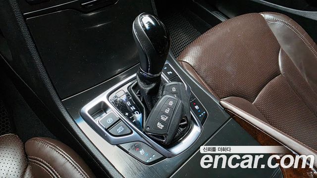 Hyundai Grandeur (HG) HG220 Diesel Premium 2016 — фото 9