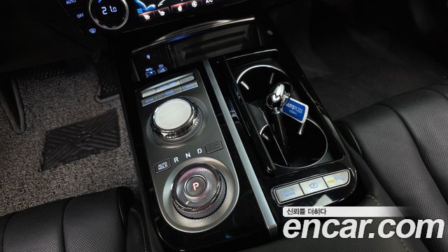 Genesis G80 (RG3) Gasoline 2.5 Turbo 2WD 2024 — фото 9