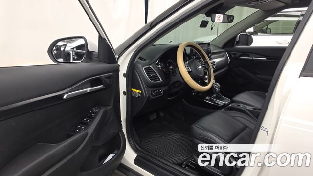 Kia Seltos Diesel 1.6 2WD Prestige 2020 — фото 10
