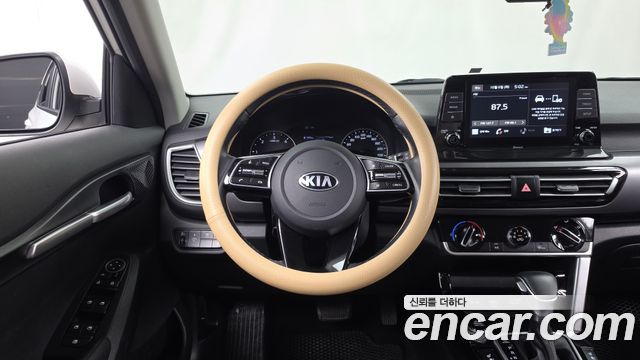 Kia Seltos Diesel 1.6 2WD Prestige 2020 — фото 13