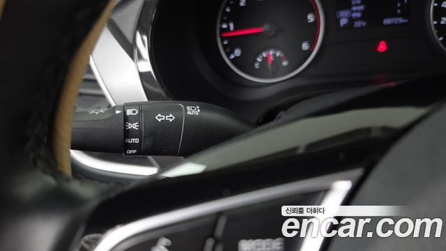 Kia Seltos Diesel 1.6 2WD Prestige 2020 — фото 28