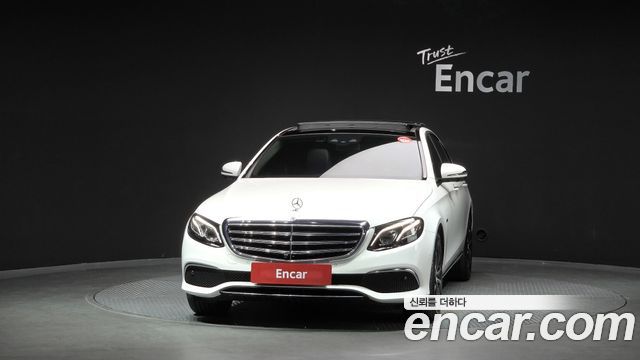 Mercedes-Benz E-Class (W213) E300e Exclusive 2019 — фото 3