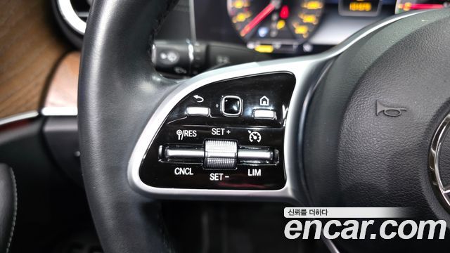 Mercedes-Benz E-Class (W213) E300e Exclusive 2019 — фото 18