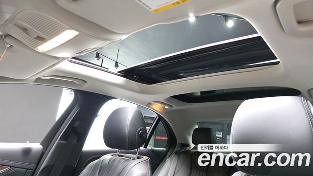 Mercedes-Benz E-Class (W213) E300e Exclusive 2019 — фото 19