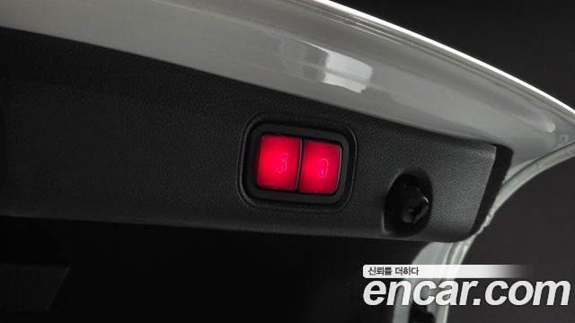 Mercedes-Benz E-Class (W213) E300e Exclusive 2019 — фото 20
