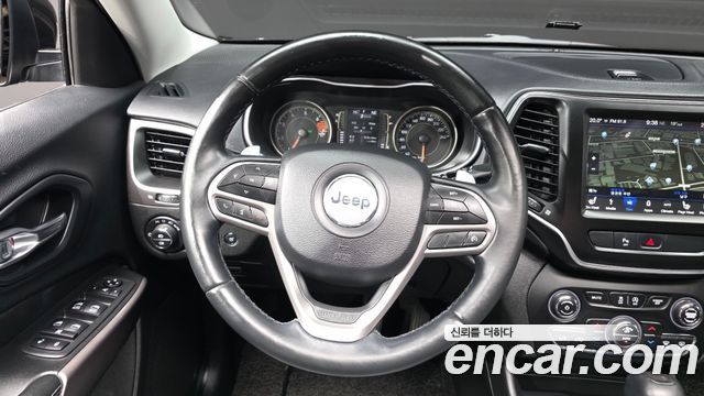 Jeep Cherokee (KL) 2.4 Longitude AWD 2019 — фото 13