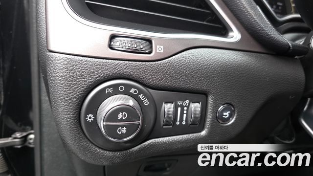 Jeep Cherokee (KL) 2.4 Longitude AWD 2019 — фото 19
