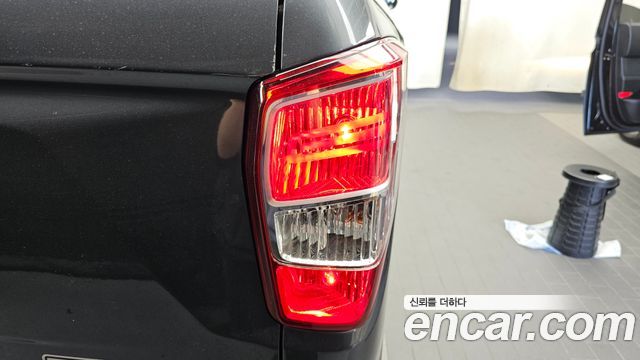 KG Mobility (SsangYong) Rexton Sports Diesel 2.2 4WD Prestige 2018 — фото 23