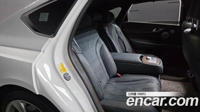 Genesis G80 (RG3) Gasoline 3.5 Turbo AWD 2024 — фото 11