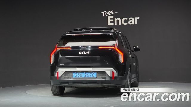 Kia EV3 Standard 2WD Air 2025 — фото 4