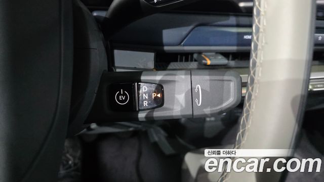 Kia EV3 Standard 2WD Air 2025 — фото 9