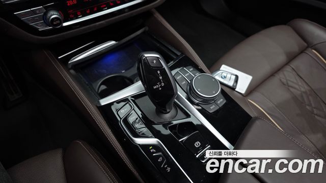 BMW 6 Series GT (G32) 630i xDrive M Sport 2021 — фото 9
