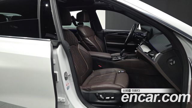 BMW 6 Series GT (G32) 630i xDrive M Sport 2021 — фото 11