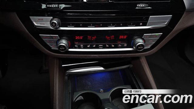 BMW 6 Series GT (G32) 630i xDrive M Sport 2021 — фото 35