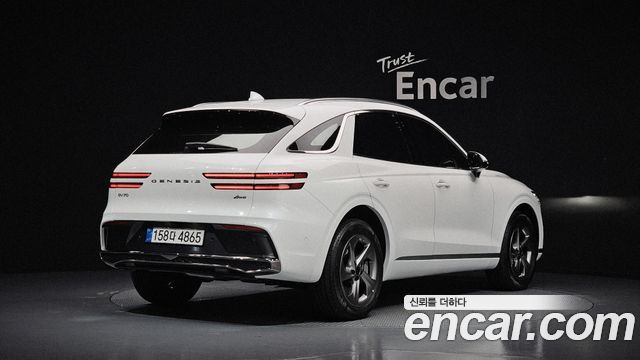 Genesis GV70 2.5T Gasoline AWD 2025 — фото 2