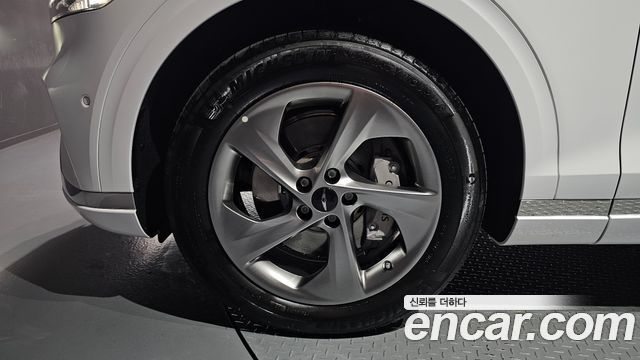 Genesis GV70 2.5T Gasoline AWD 2025 — фото 5