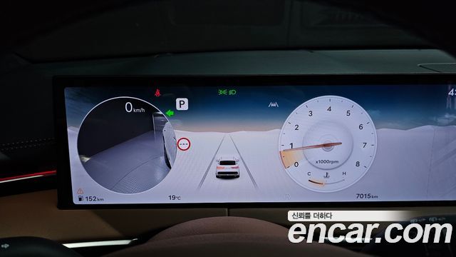 Genesis GV70 2.5T Gasoline AWD 2025 — фото 8