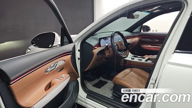 Genesis GV70 2.5T Gasoline AWD 2025 — фото 10