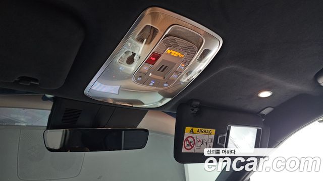 Genesis GV70 2.5T Gasoline AWD 2025 — фото 17