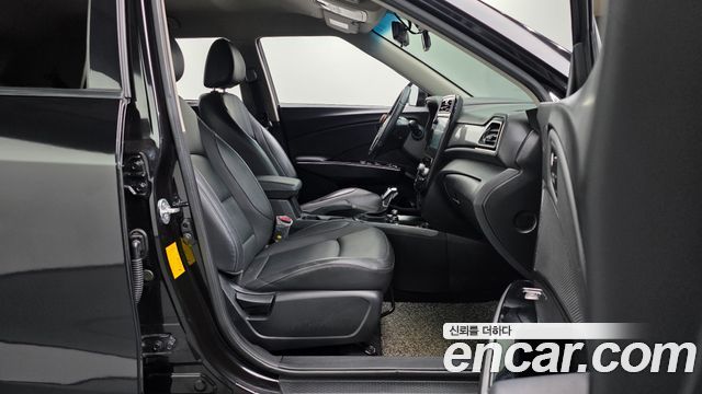 KG Mobility (SsangYong) Very New Tivoli Gasoline 1.5 2WD V3 2021 — фото 11
