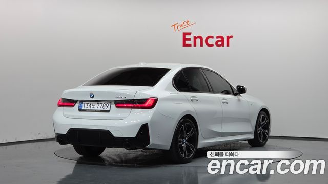 BMW 3 Series (G20) 320i M Sport 2023 — фото 2