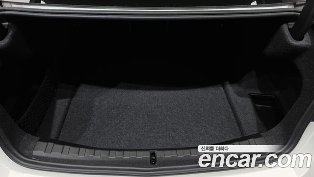 BMW 3 Series (G20) 320i M Sport 2023 — фото 33