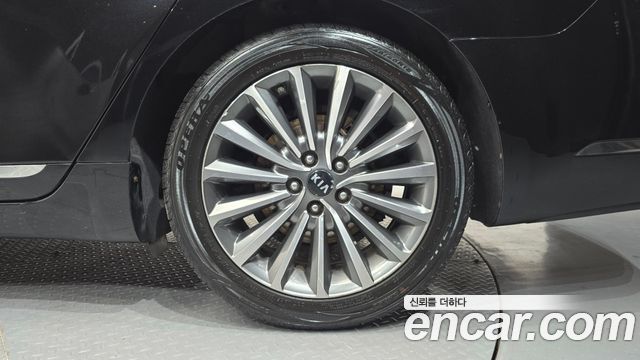 Kia K7 2.2 Diesel Noblesse 2019 — фото 21