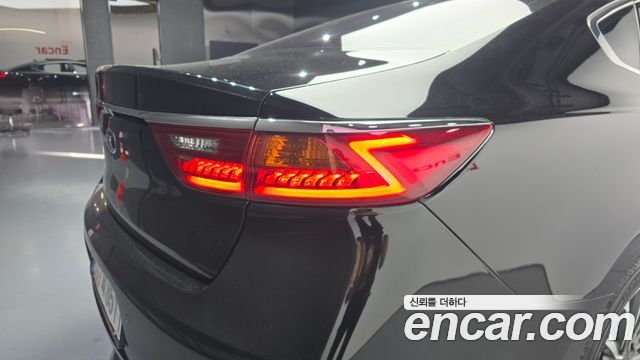 Kia K7 2.2 Diesel Noblesse 2019 — фото 23