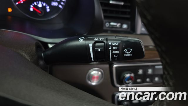 Kia K7 2.2 Diesel Noblesse 2019 — фото 30