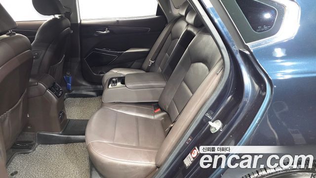 Kia K7 3.3 GDI Limited Plus 2017 — фото 11