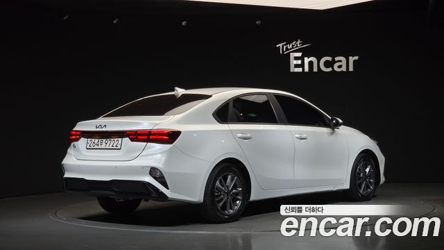 Kia K3 (II) 1.6 Prestige 2022 — фото 2