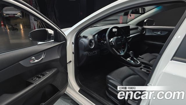 Kia K3 (II) 1.6 Prestige 2022 — фото 10
