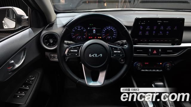 Kia K3 (II) 1.6 Prestige 2022 — фото 13