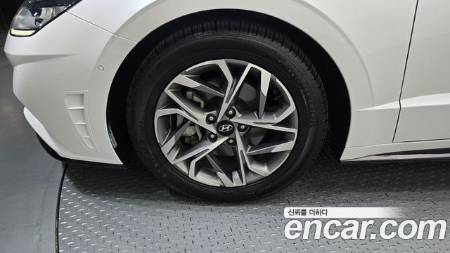 Hyundai Sonata (DN8) 1.6 Turbo Premium Plus 2022 — фото 5