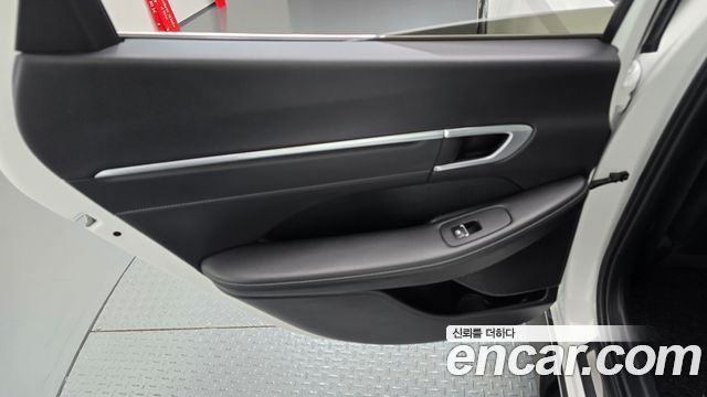Hyundai Sonata (DN8) 1.6 Turbo Premium Plus 2022 — фото 25