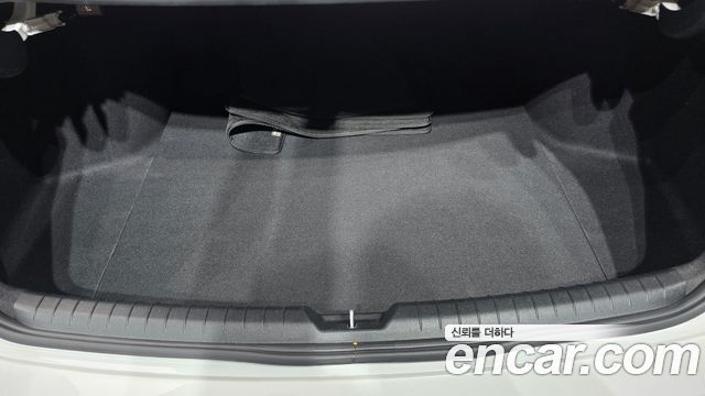 Hyundai Sonata (DN8) 1.6 Turbo Premium Plus 2022 — фото 32
