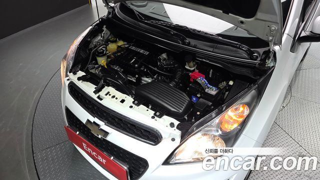 Chevrolet Spark LPG LT Standard 2014 — фото 6