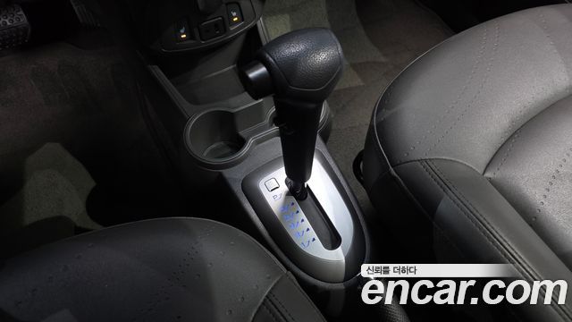 Chevrolet Spark LPG LT Standard 2014 — фото 9