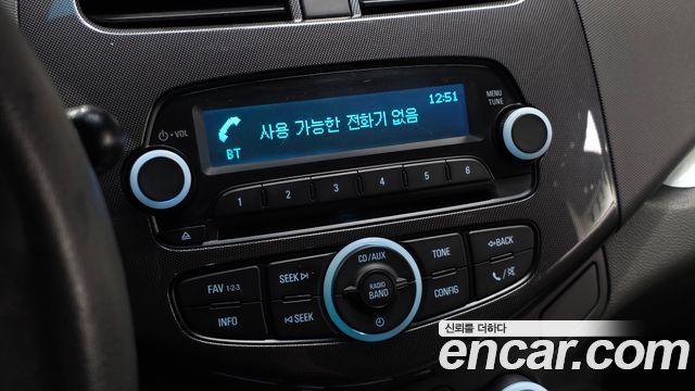 Chevrolet Spark LPG LT Standard 2014 — фото 13