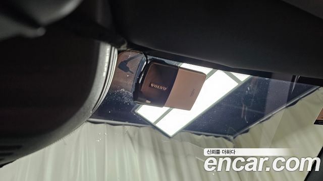 Volvo XC60 (II) D4 Inscription 2018 — фото 17