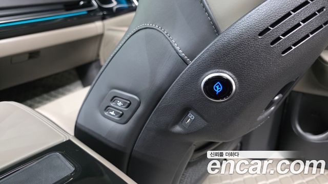 Kia Carnival (IV) HEV 7seater Gravity 2025 — фото 32
